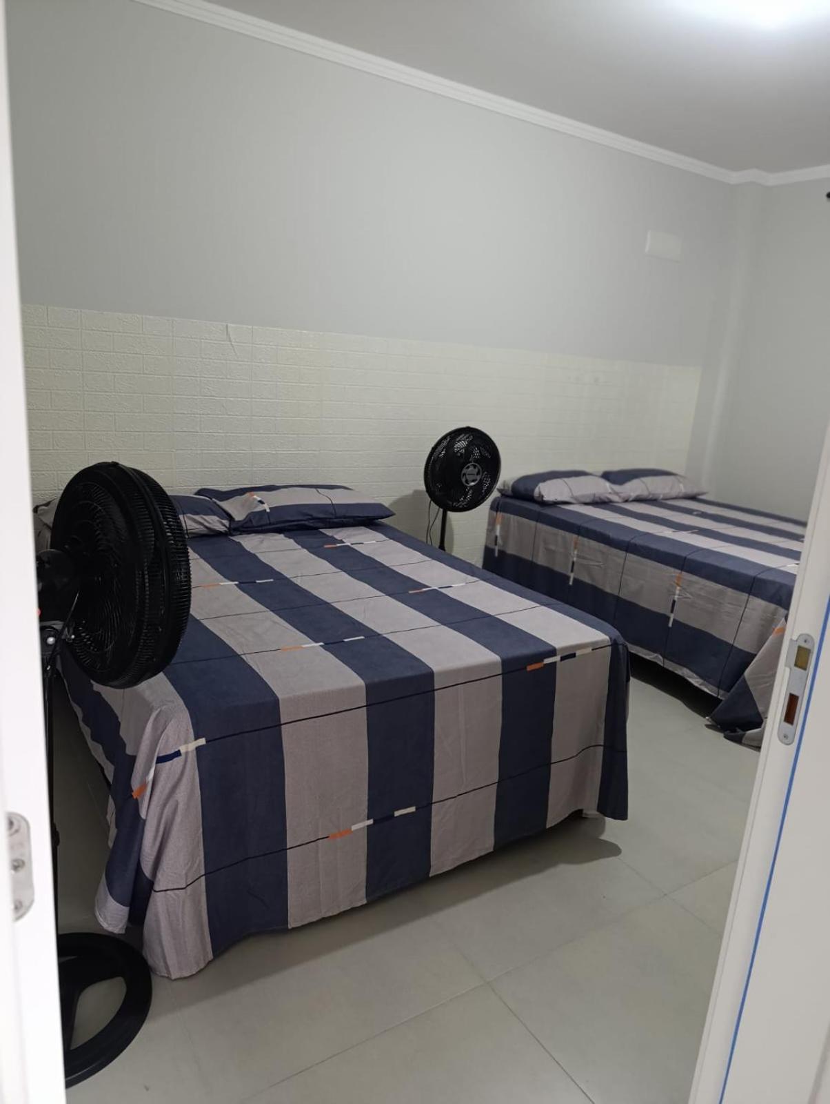 Agradavel Apartamento Em Bairro Silencioso... 캄보리우 외부 사진